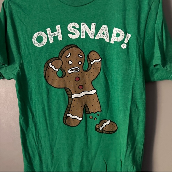 Holiday Times “oh snap” Christmas gingerbread tshirt - Picture 2 of 5